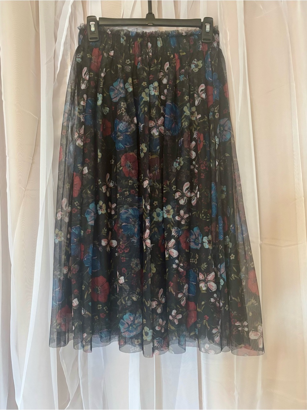 Size XS Disney Lauren Conrad Snow White Black Floral Midi Skirt Tulle